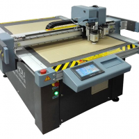 芳綸切割機 裁剪機 下料機